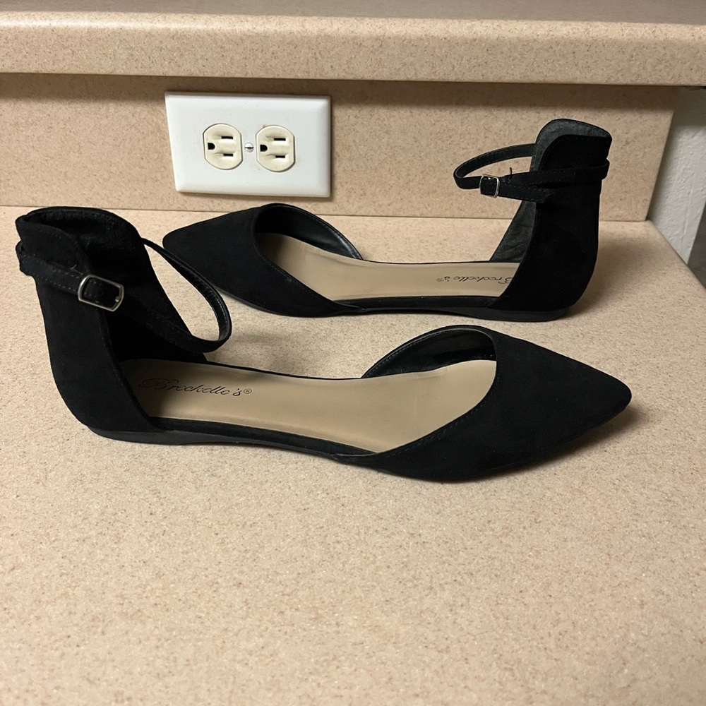 Breckelles pointed toe D'Orsay flats 8